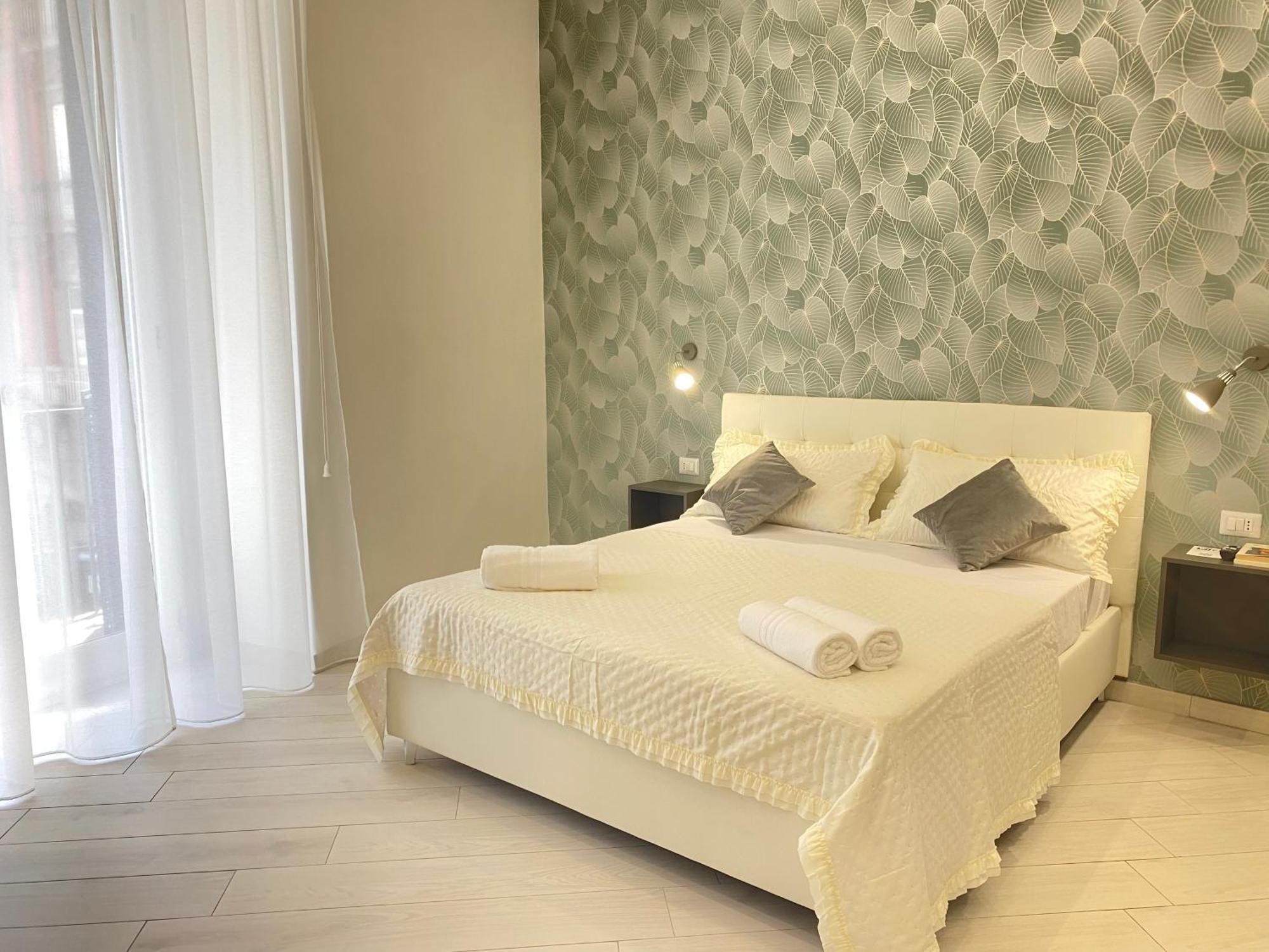 Ludben Dante Hotel Naples Exterior photo